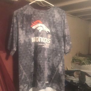 Broncos T-Shirt.